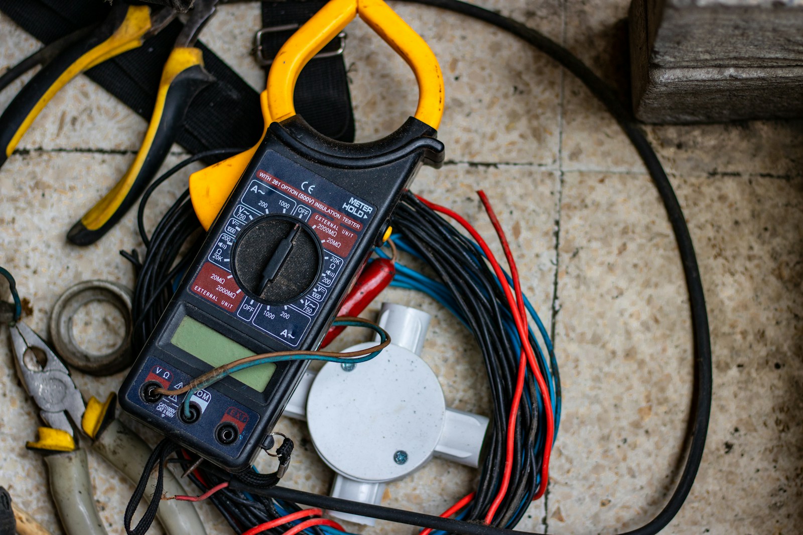 Innovatieve oplossingen voor elektrische installaties en alarminstallaties in Amsterdam ontdekken